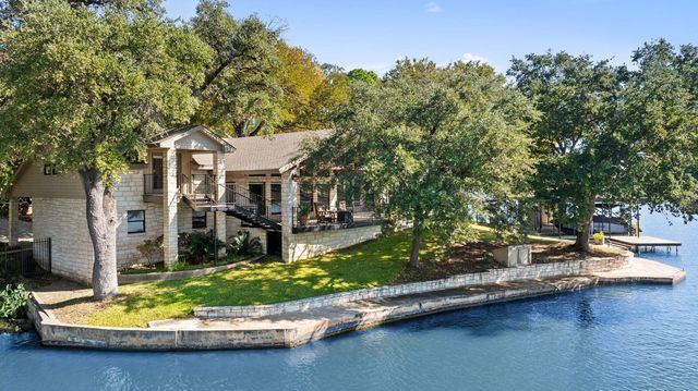 1880 Purple Sage LN, Kingsland, TX 78639