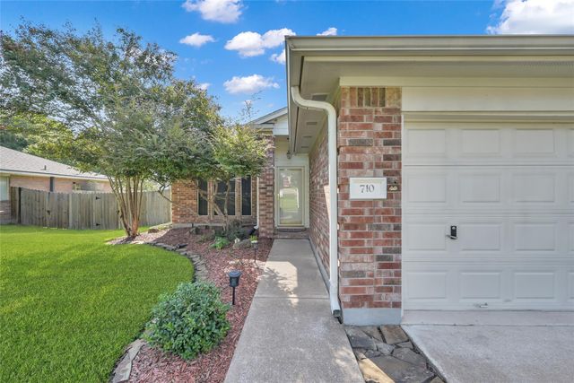 710 Moonwalk Street, Montgomery, TX 77356