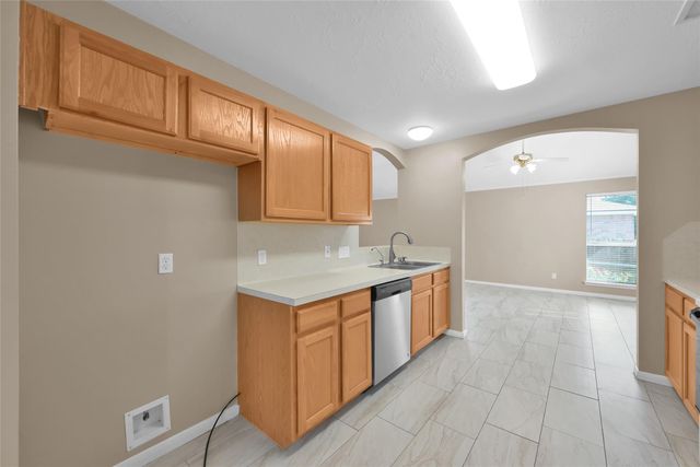 710 Moonwalk Street, Montgomery, TX 77356