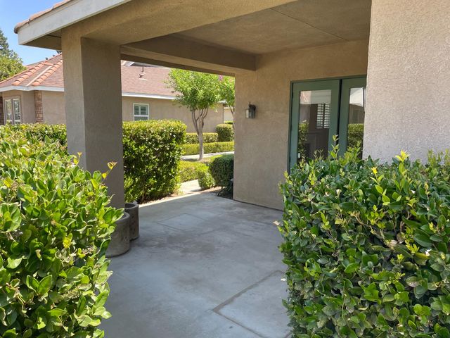 2087 S Church, Reedley, CA 93654