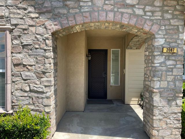 2087 S Church, Reedley, CA 93654