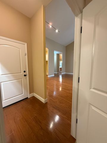 2087 S Church, Reedley, CA 93654