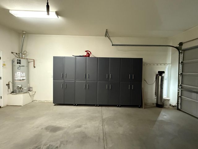 2087 S Church, Reedley, CA 93654