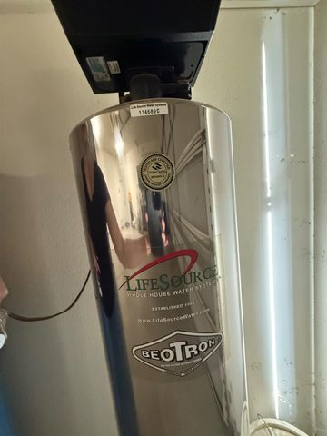 2087 S Church, Reedley, CA 93654