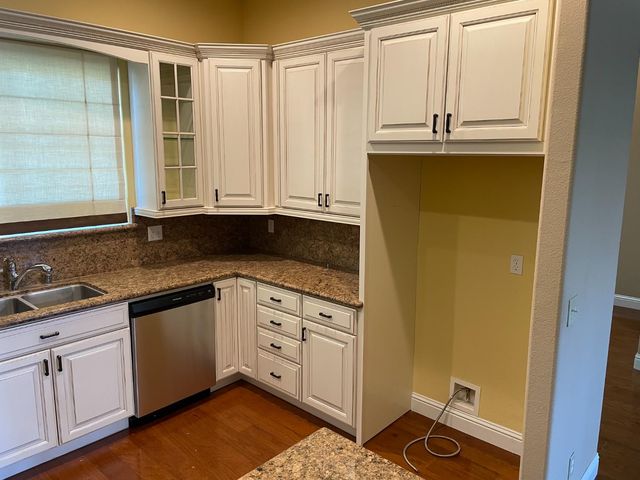 2087 S Church, Reedley, CA 93654