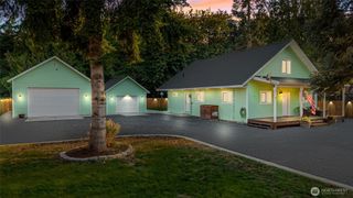 417 Central Avenue, Pe Ell, WA 98572