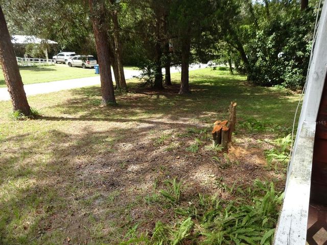 217 Catalonia AVENUE, De Leon Springs, FL 32130