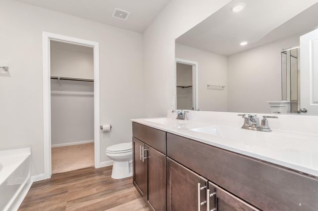 11634 Braemar Village Drive, Tomball, TX 77375