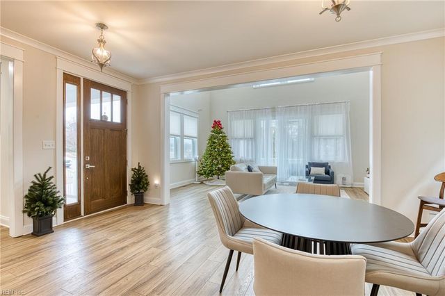 1020 Hitchens LN, Williamsburg, VA 23188