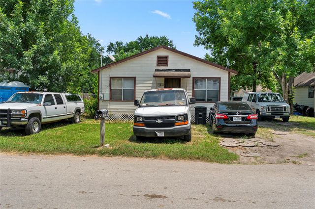 7332 Parkes Street, Houston, TX 77088