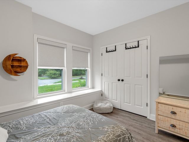 7 Sunflower Way, Plymouth, MA 02360