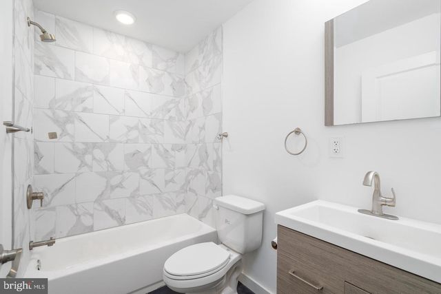 3424 WALLACE ST, Philadelphia, PA 19104