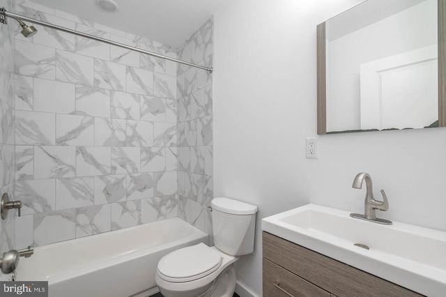 3424 WALLACE ST, Philadelphia, PA 19104