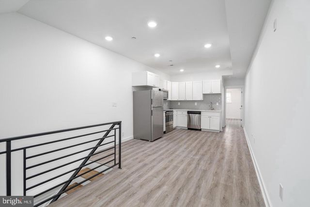 3424 WALLACE ST, Philadelphia, PA 19104