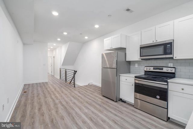 3424 WALLACE ST, Philadelphia, PA 19104
