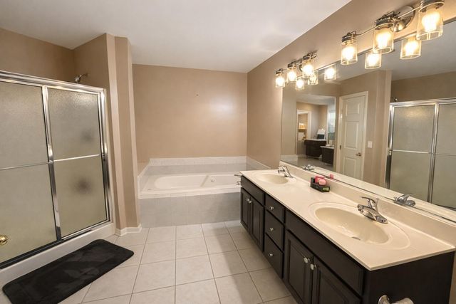1717 Apple Blossom Drive 3, Munster, IN 46321