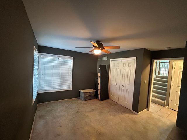 1717 Apple Blossom Drive 3, Munster, IN 46321