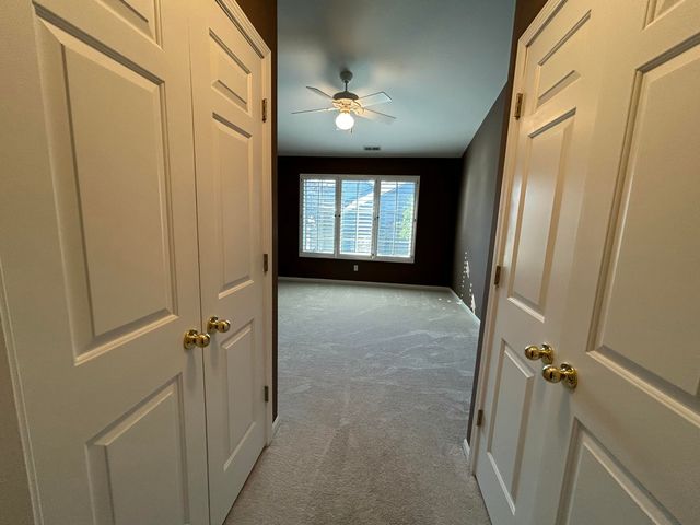 1717 Apple Blossom Drive 3, Munster, IN 46321