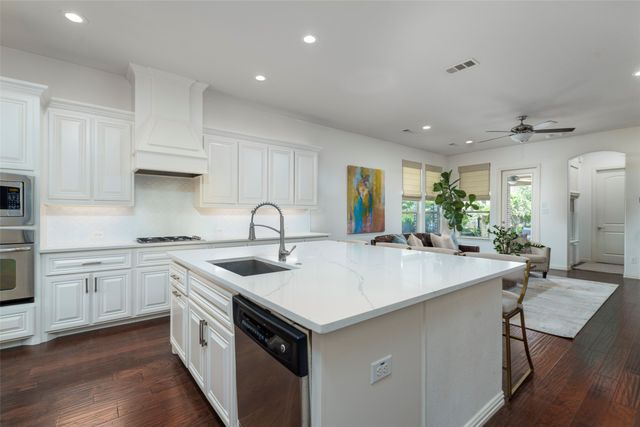 3817 Plum Vista Place, Arlington, TX 76005
