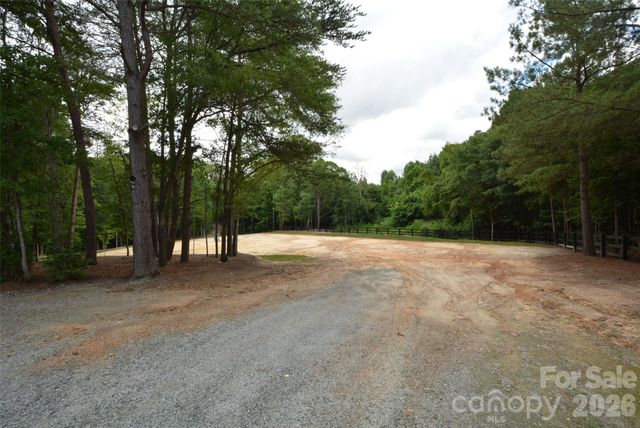 146 Julius Mac Road, Stanley, NC 28164