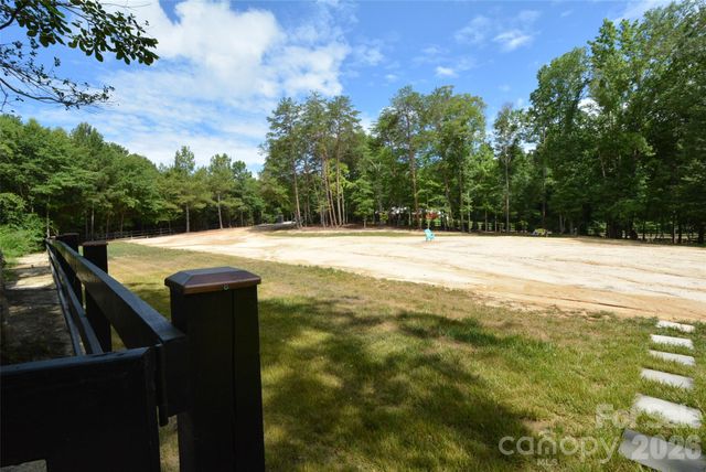 146 Julius Mac Road, Stanley, NC 28164