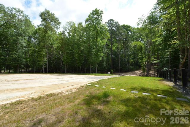 146 Julius Mac Road, Stanley, NC 28164