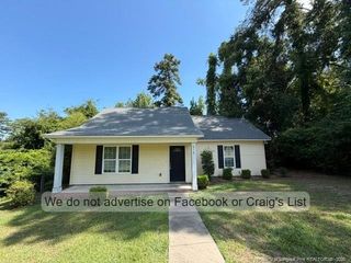 918 Carolina Avenue, Fayetteville, NC 28301