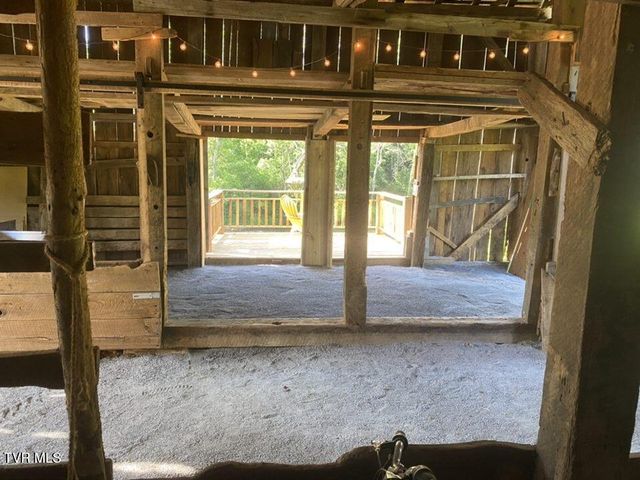 21570 Alvarado Road, Abingdon, VA 24211