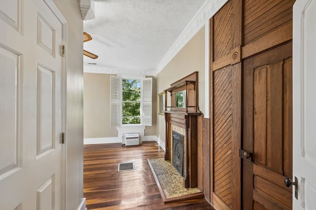 728 S Spring St, Manchester, TN 37355