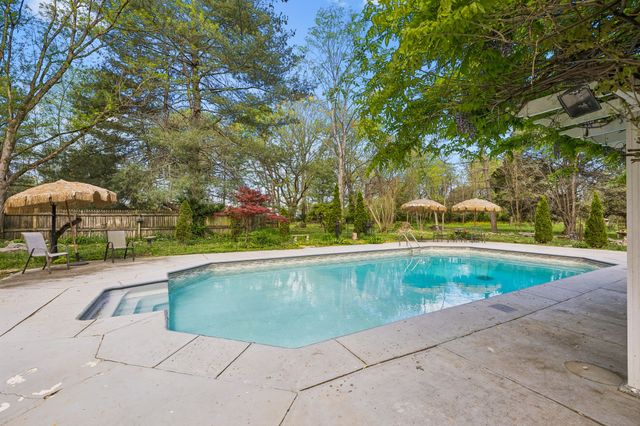 728 S Spring St, Manchester, TN 37355
