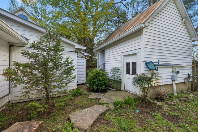 728 S Spring St, Manchester, TN 37355