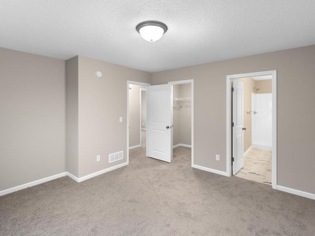 9773 32nd Street NE, Saint Michael, MN 55376