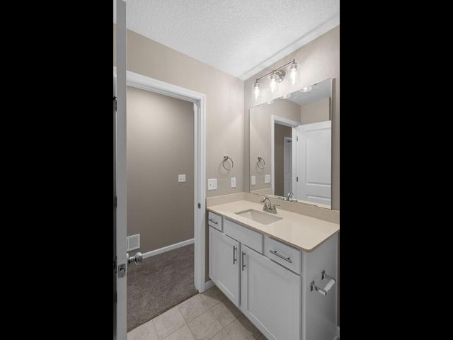 9773 32nd Street NE, Saint Michael, MN 55376