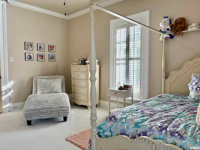 1136 W STATE Street, Jacksonville, IL 62650