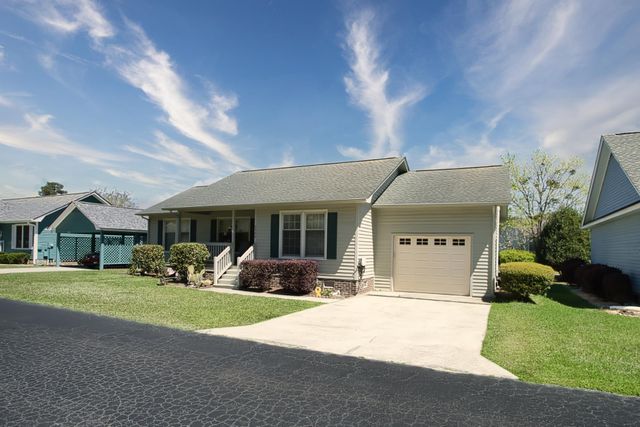 9460 Chicory Ln., Murrells Inlet, SC 29576