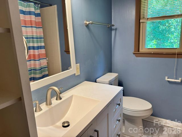 85 Meadowcreek Loop, Stony Point, NC 28678