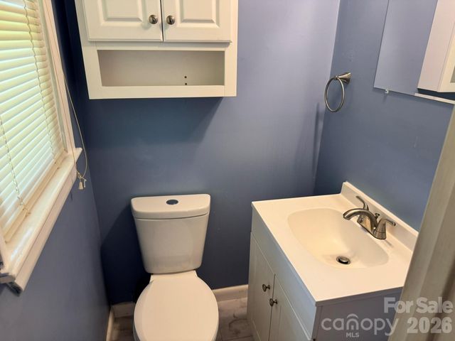 85 Meadowcreek Loop, Stony Point, NC 28678