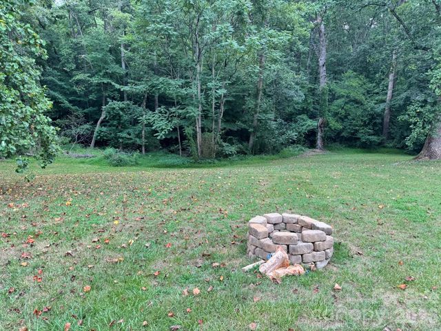 85 Meadowcreek Loop, Stony Point, NC 28678