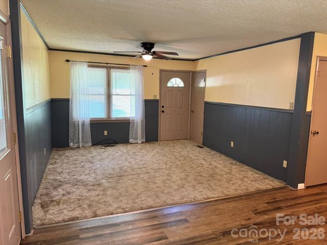 85 Meadowcreek Loop, Stony Point, NC 28678