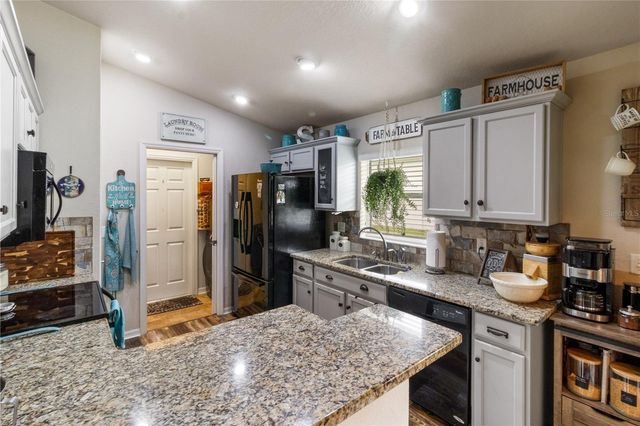 4562 FAIRWAY OAKS DRIVE, Mulberry, FL 33860