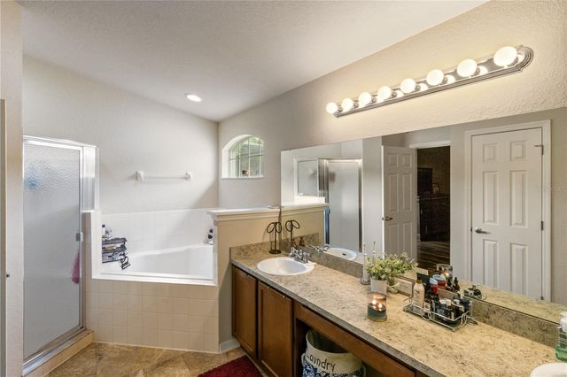 4562 FAIRWAY OAKS DRIVE, Mulberry, FL 33860