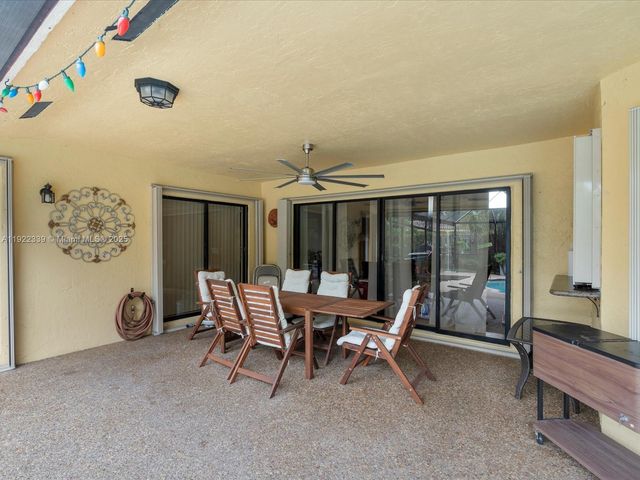 16621 Royal Poinciana Ct, Weston, FL 33326