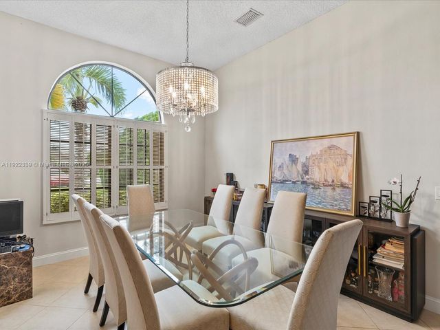 16621 Royal Poinciana Ct, Weston, FL 33326