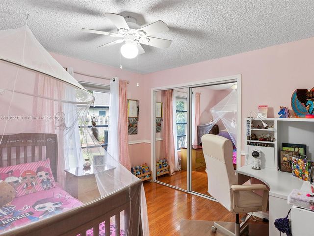 16621 Royal Poinciana Ct, Weston, FL 33326