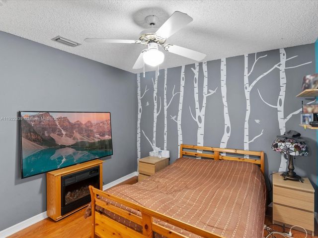 16621 Royal Poinciana Ct, Weston, FL 33326