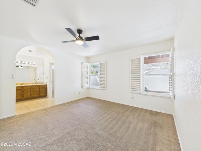 4763 W Latchstring Court, Tucson, AZ 85741