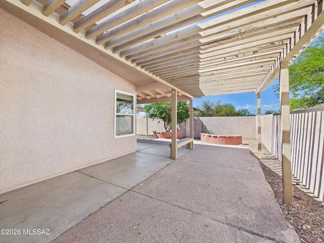 4763 W Latchstring Court, Tucson, AZ 85741