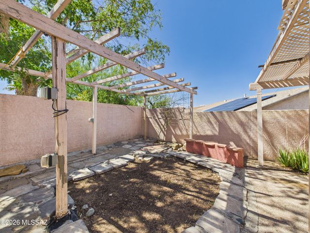 4763 W Latchstring Court, Tucson, AZ 85741