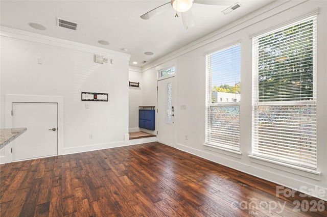 3509 Artists Way, Charlotte, NC 28205