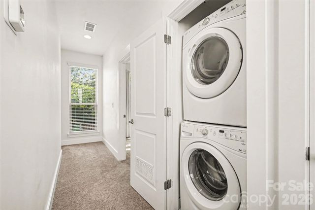 3509 Artists Way, Charlotte, NC 28205